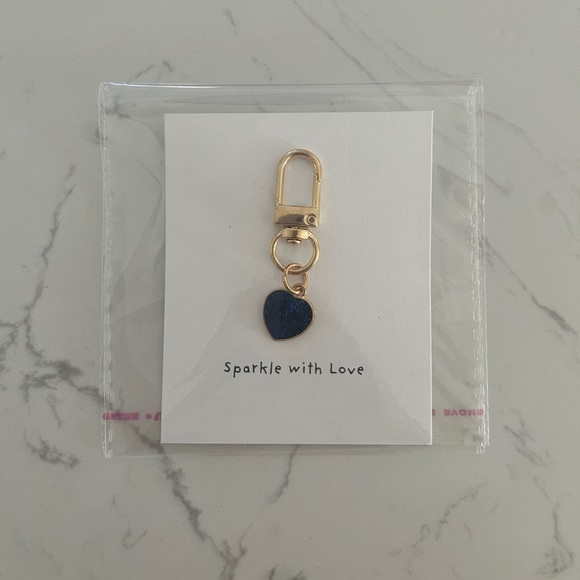 Personalized Heart Charm for Pets, Dog Collar Accessories- NWT - Picture 5 of 10